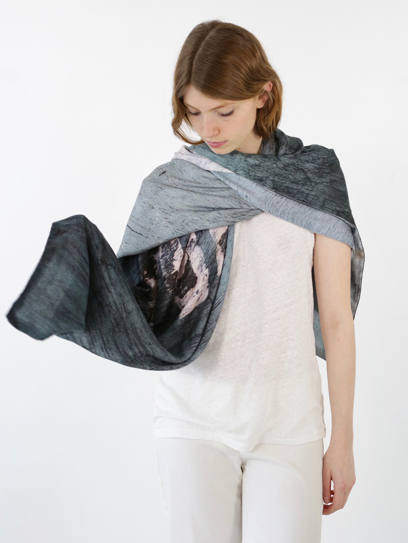 Walldog_Scarf_never_give_up_ava_3
