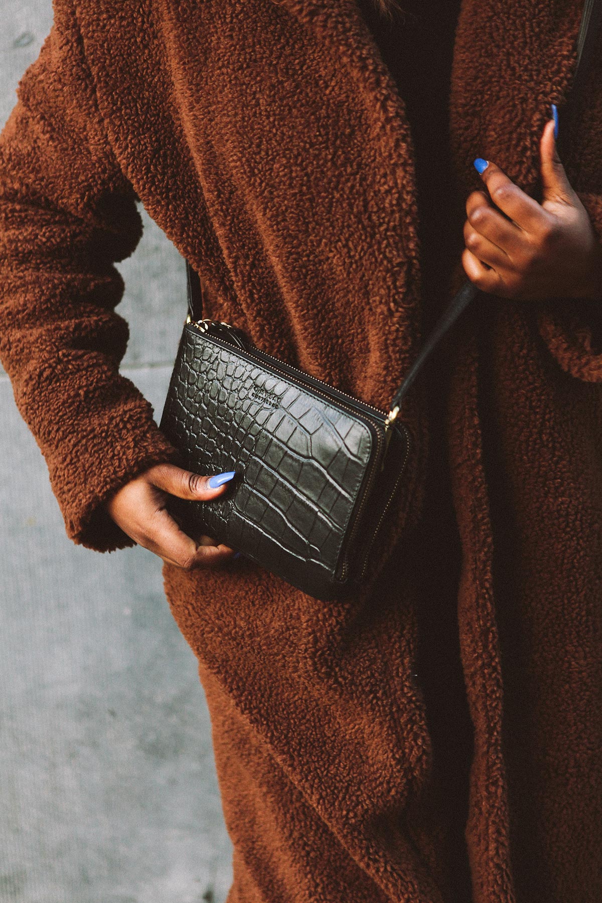 O-My-Bag_lola_Black_Croco_6