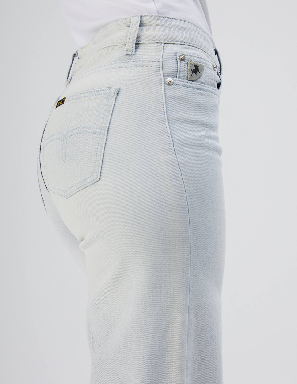 Palazzo_Caden_Sup_2142-5817_LoisJeans