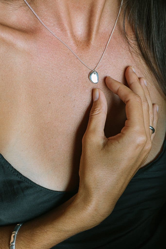wildthings-pebble-necklace-silver_1