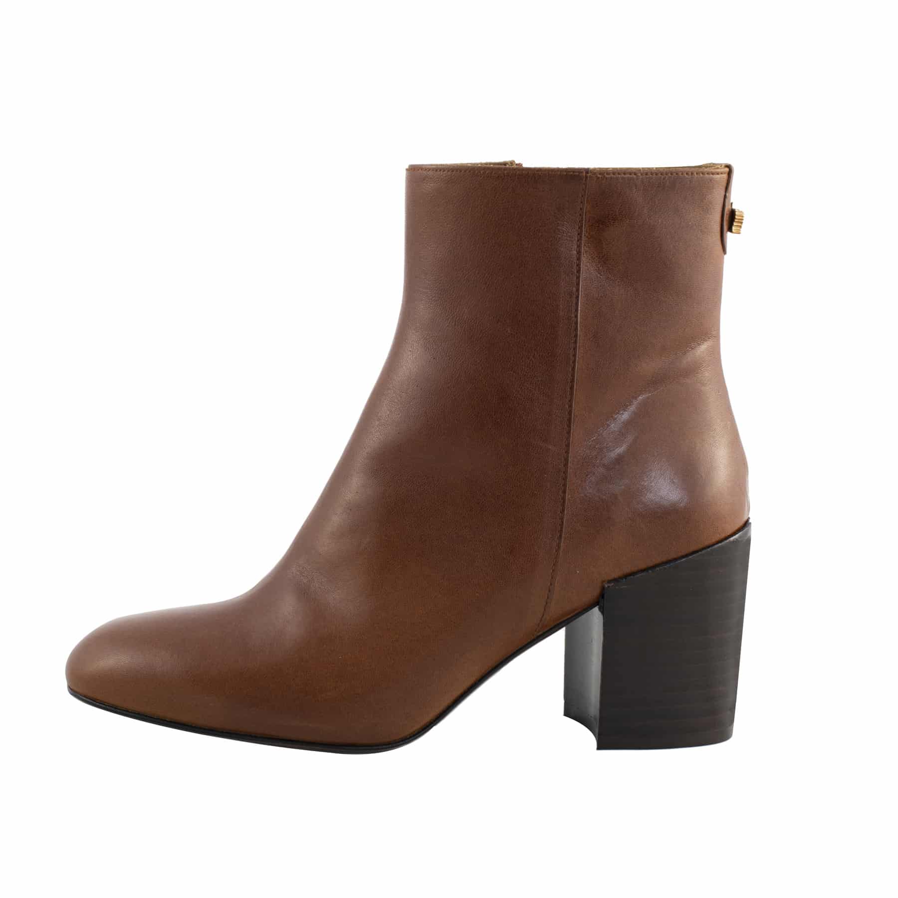 MaisonAuguste_TEQUILA_Cognac_left