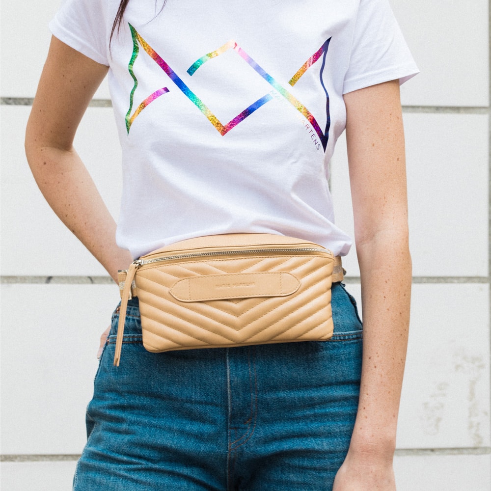 Marie-Martens_SAC_BANANE_COACHELLA_PEANUT_1