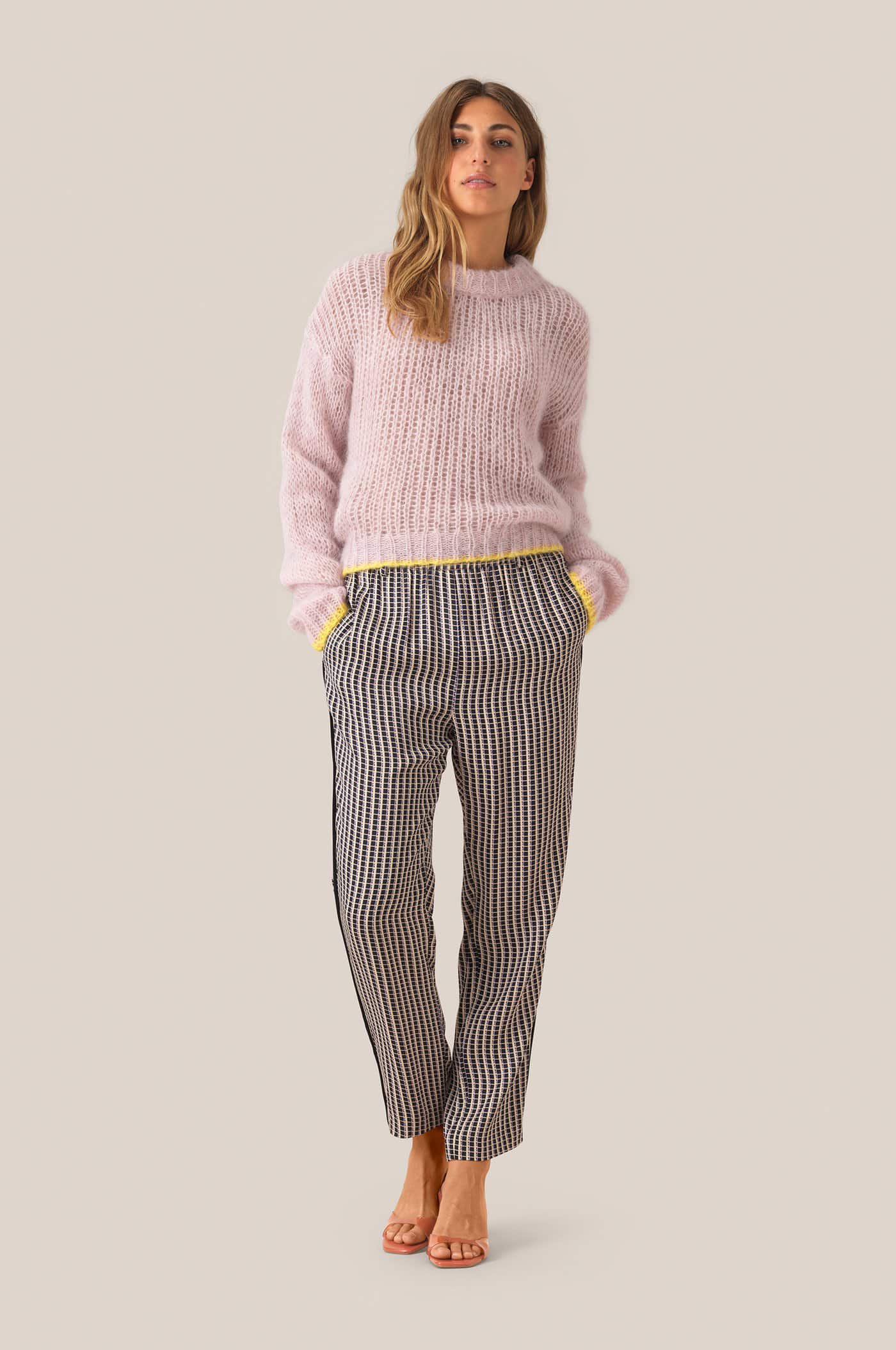 Second-Female_Lolla_knit_3