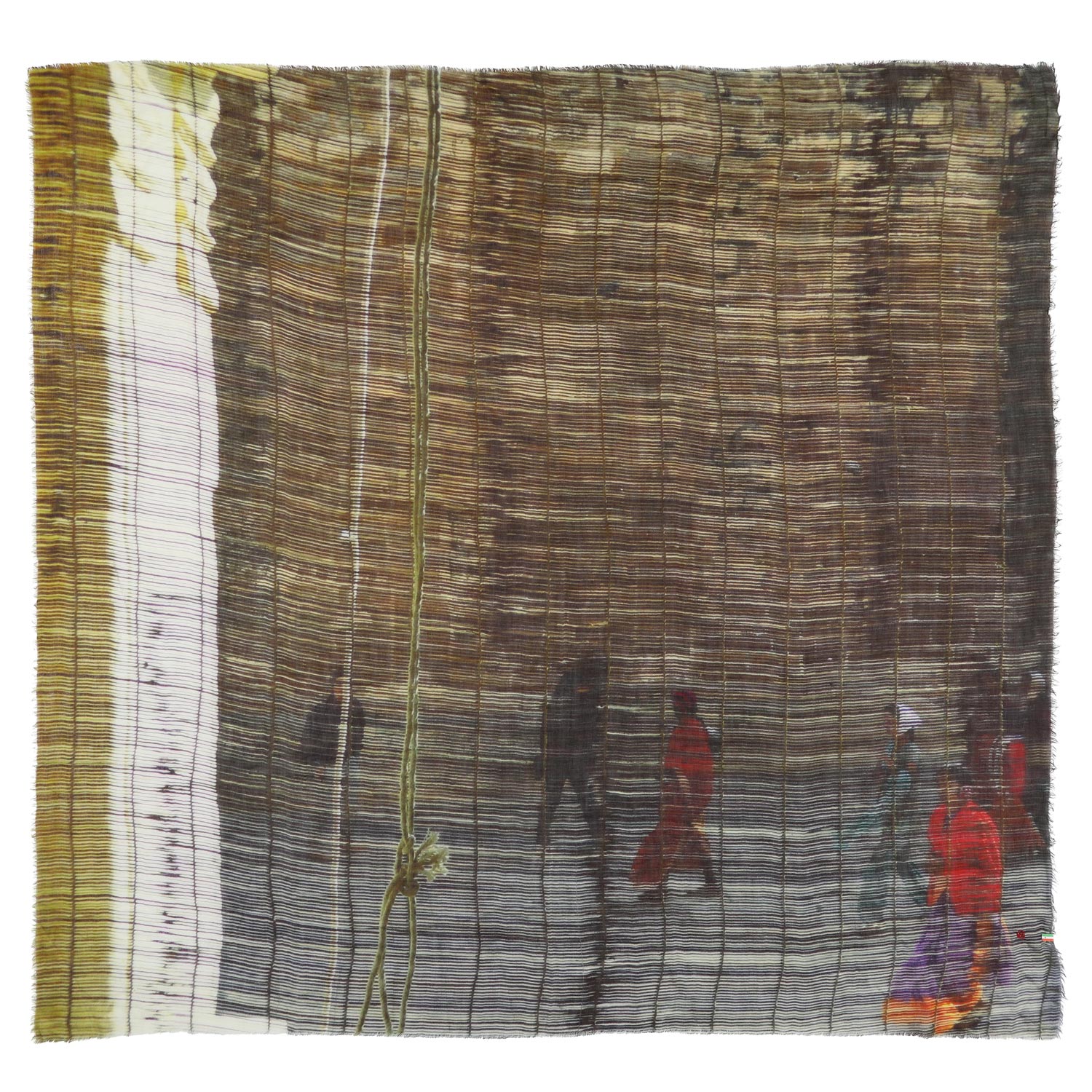 Talking-Walls_scarf-ela_straw_low