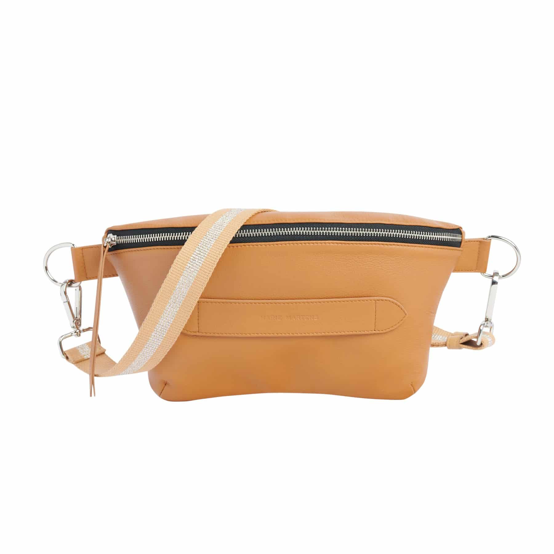 2_MarieMartens_XLHipBag_Neufmille_Camel_345_euro_01_1800x1800