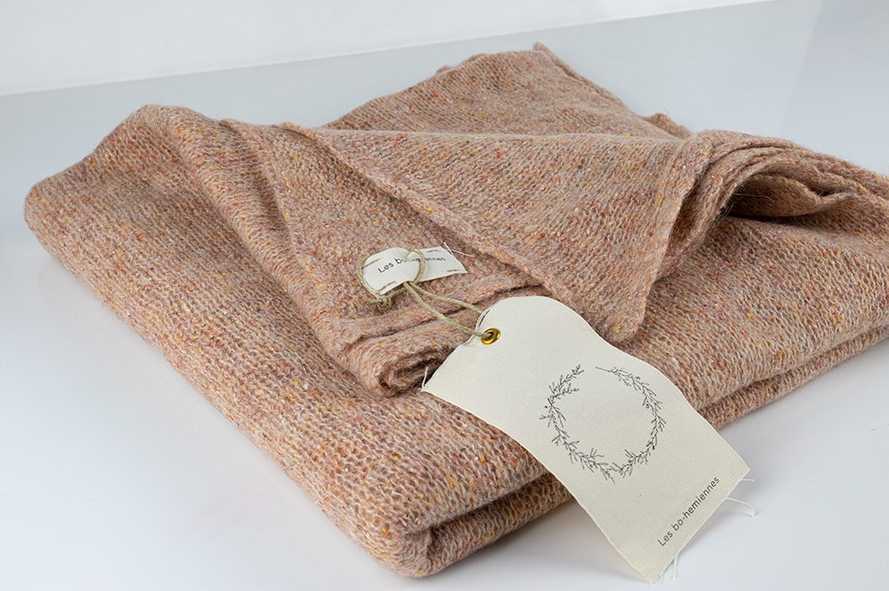 LES_BOH_AvandinoScarfPoudre_DET1_€135