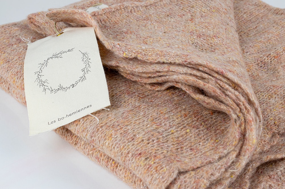 LES_BOH_AvandinoScarfPoudre_DET2_€135