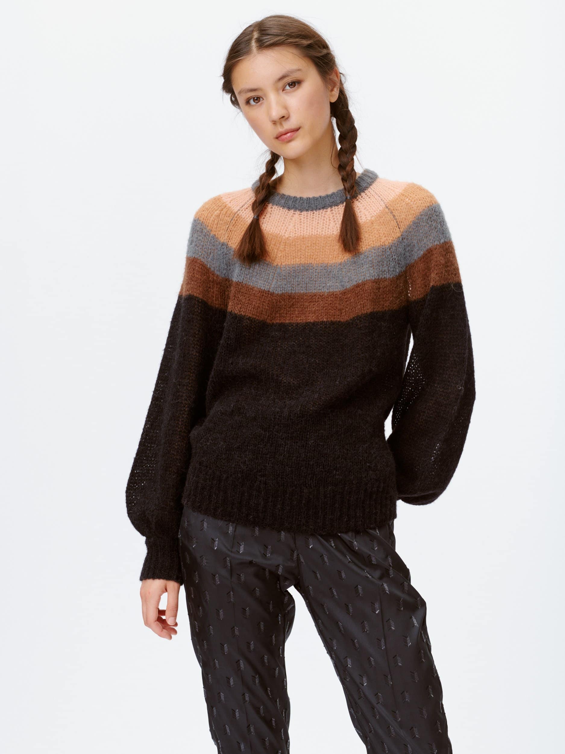 Munthe_Lalupon_jumper_1