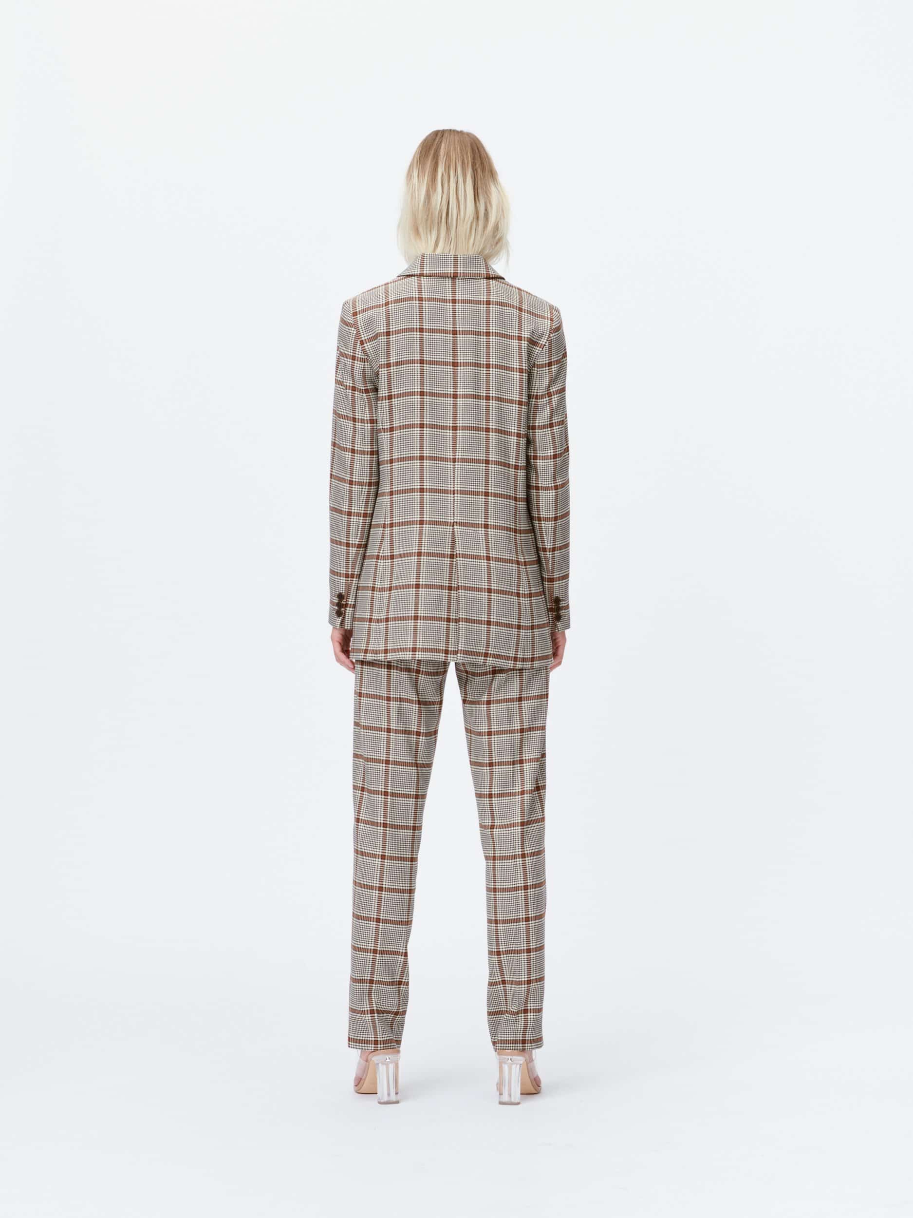 Munthe_Lyle-Blazer_1