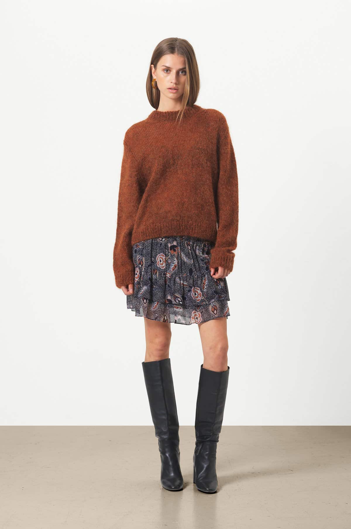 Second-Female_Ejva-knit_3