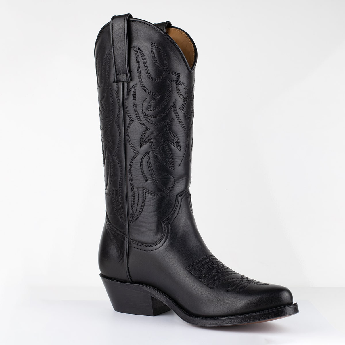TonyMora_GabLiniMescalero_PalermoNegro_S_€345