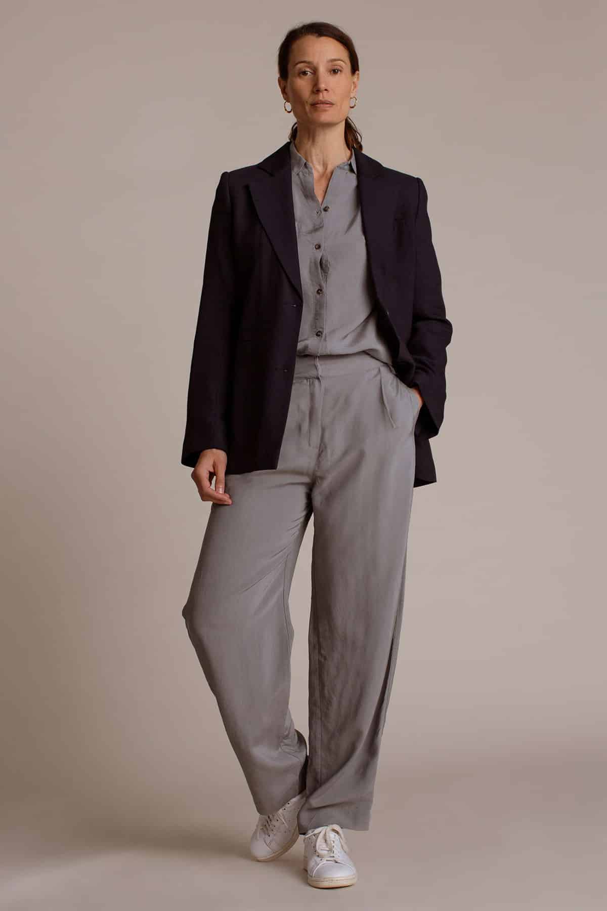 Humanoid_GABRIEL_Blouse_ICE_3