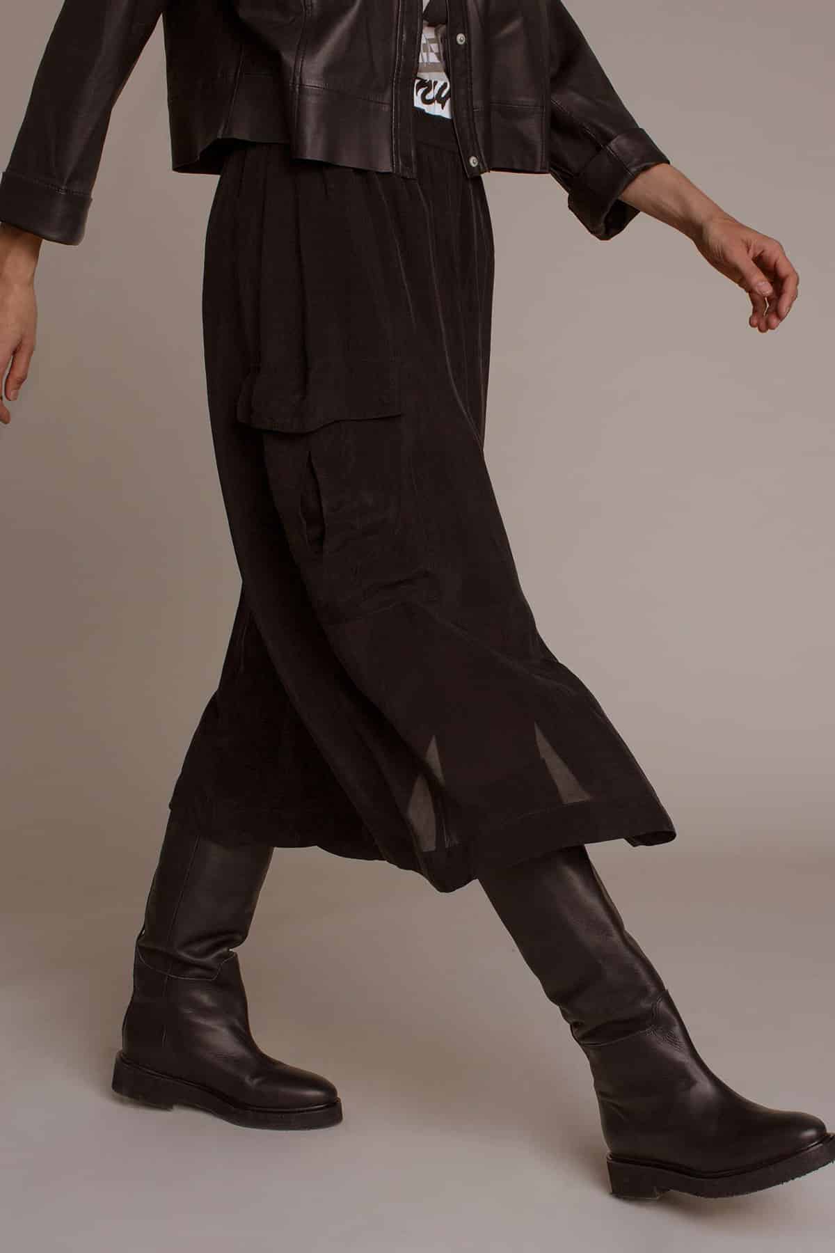 Humanoid_NALI_Skirt_BLACK_2