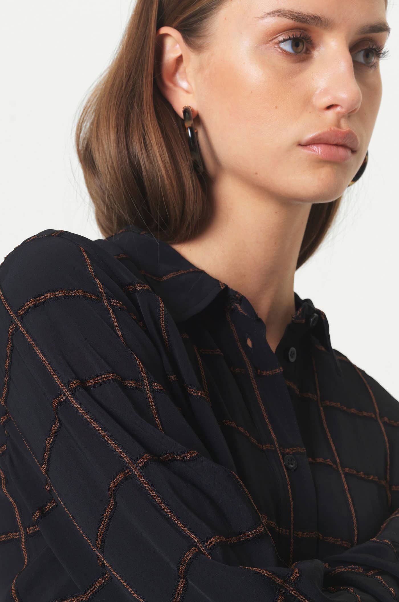 Second-Female_Cheekie-Blouse_3