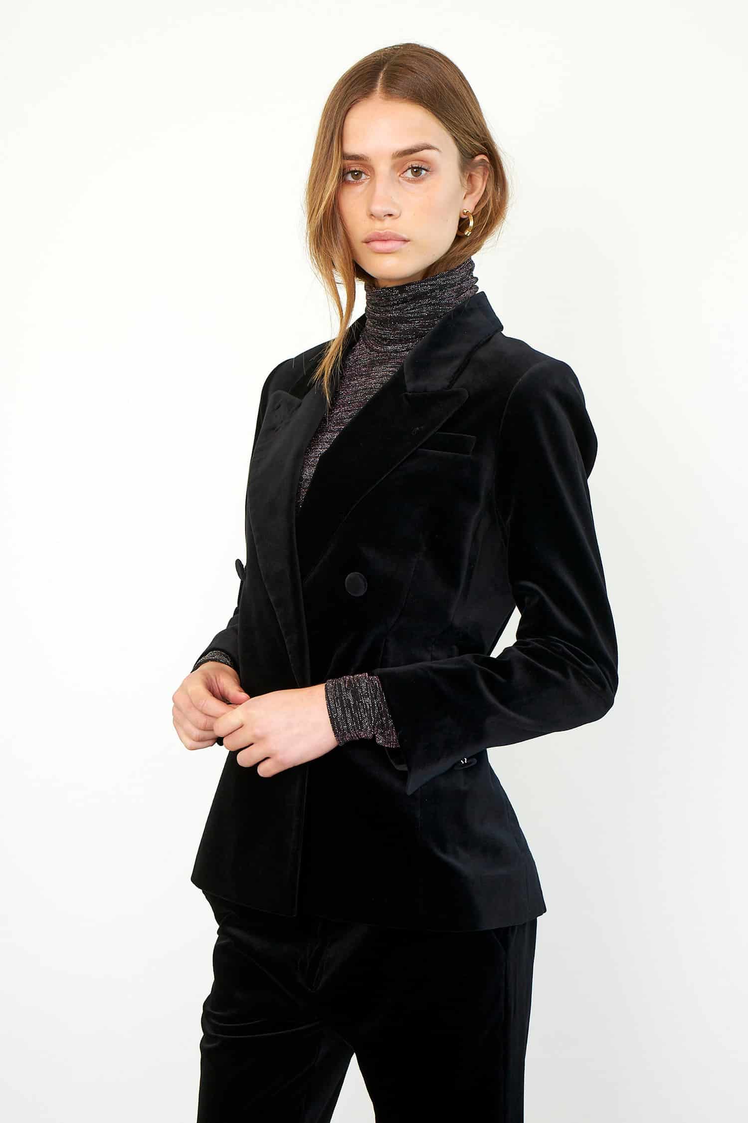 SecondFemale_Vega-New-Blazer-Black_4