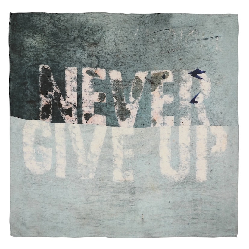 Talking-walls_aliz_give-up