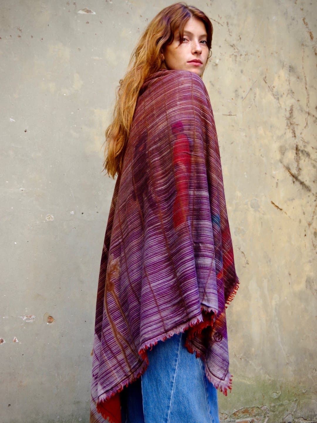 Talking_walls_magnus_double_face_square_scarf-straw_brick-2