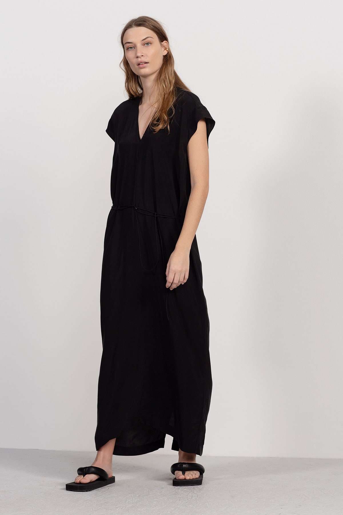Humanoid_SKYLER_dress-BLACK_4