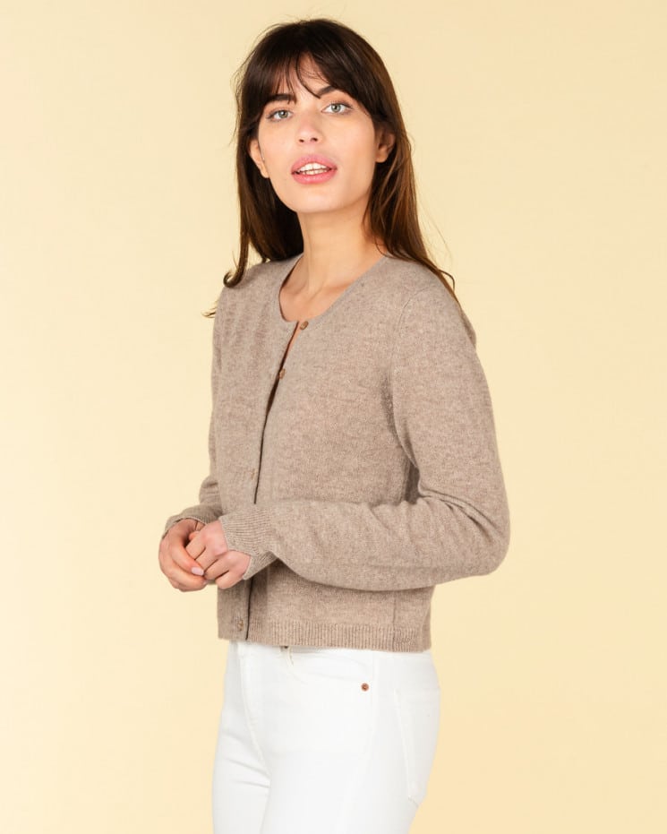 Atika2_buttons-cardigan-cashmere-antigone