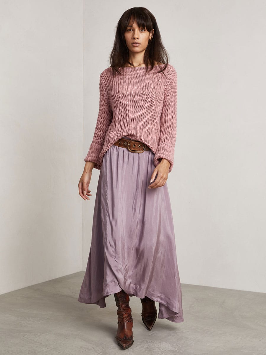 241_6559bb79c9-10000173_hildasweater_shimmeringpink_front1-1600_1200px