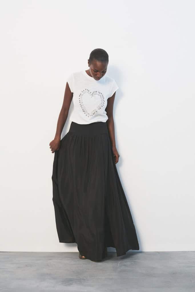 Rabens-Saloner-Nella-Pinned-heart-T-shirt_2