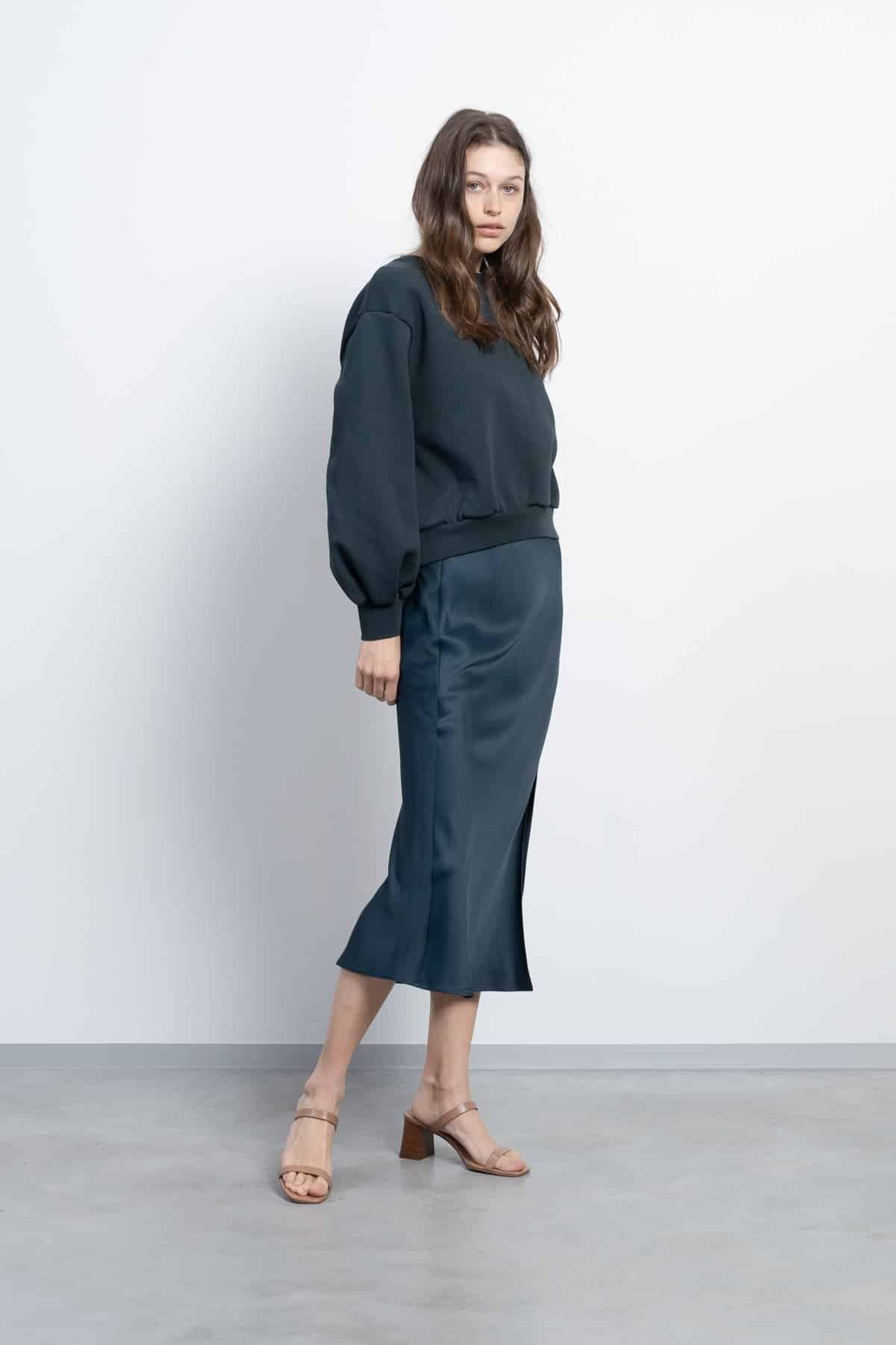 AME_coletta skirt_FW21_WEB_1800px-5558_2000x