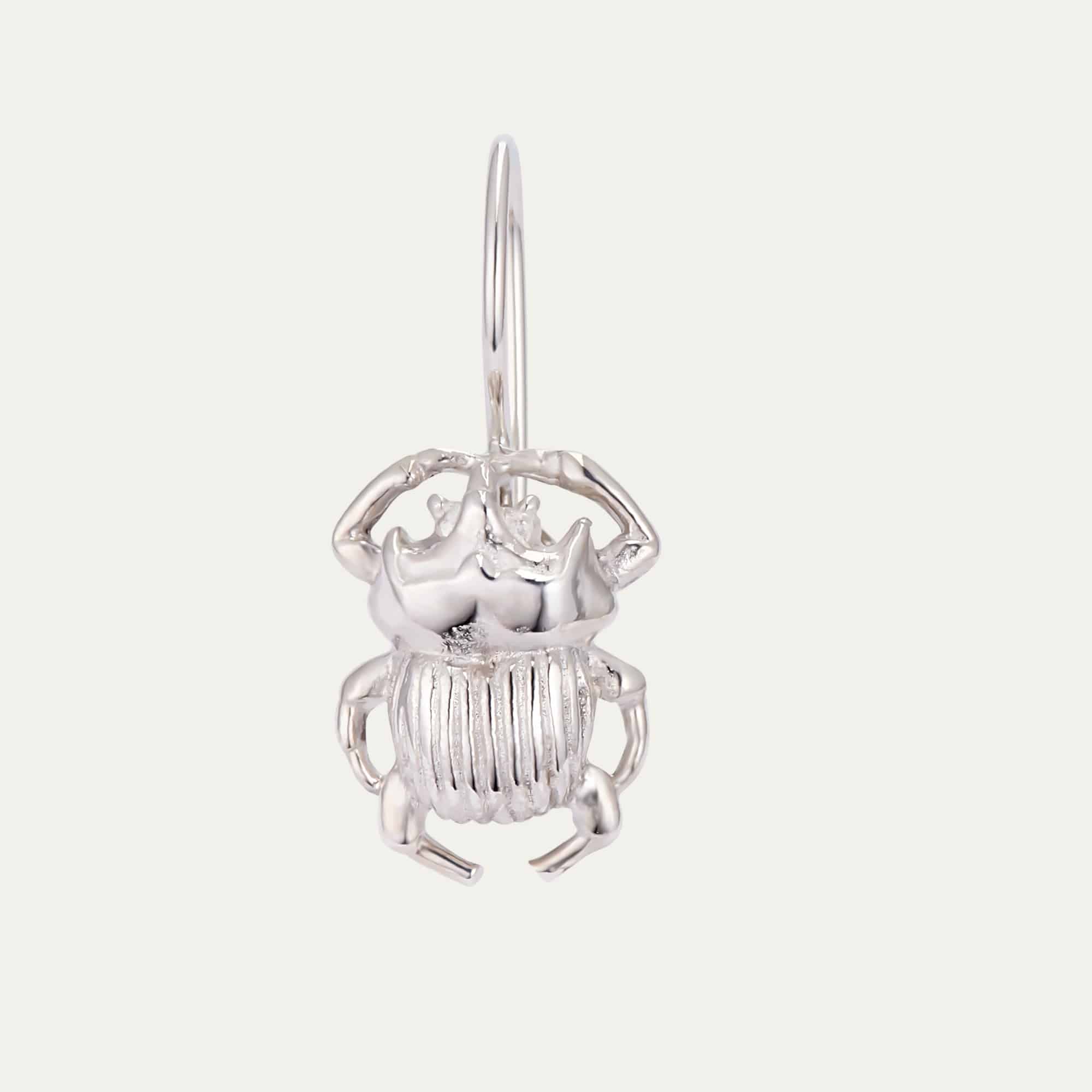 Claris-Virot_Earring_Beetle_silver