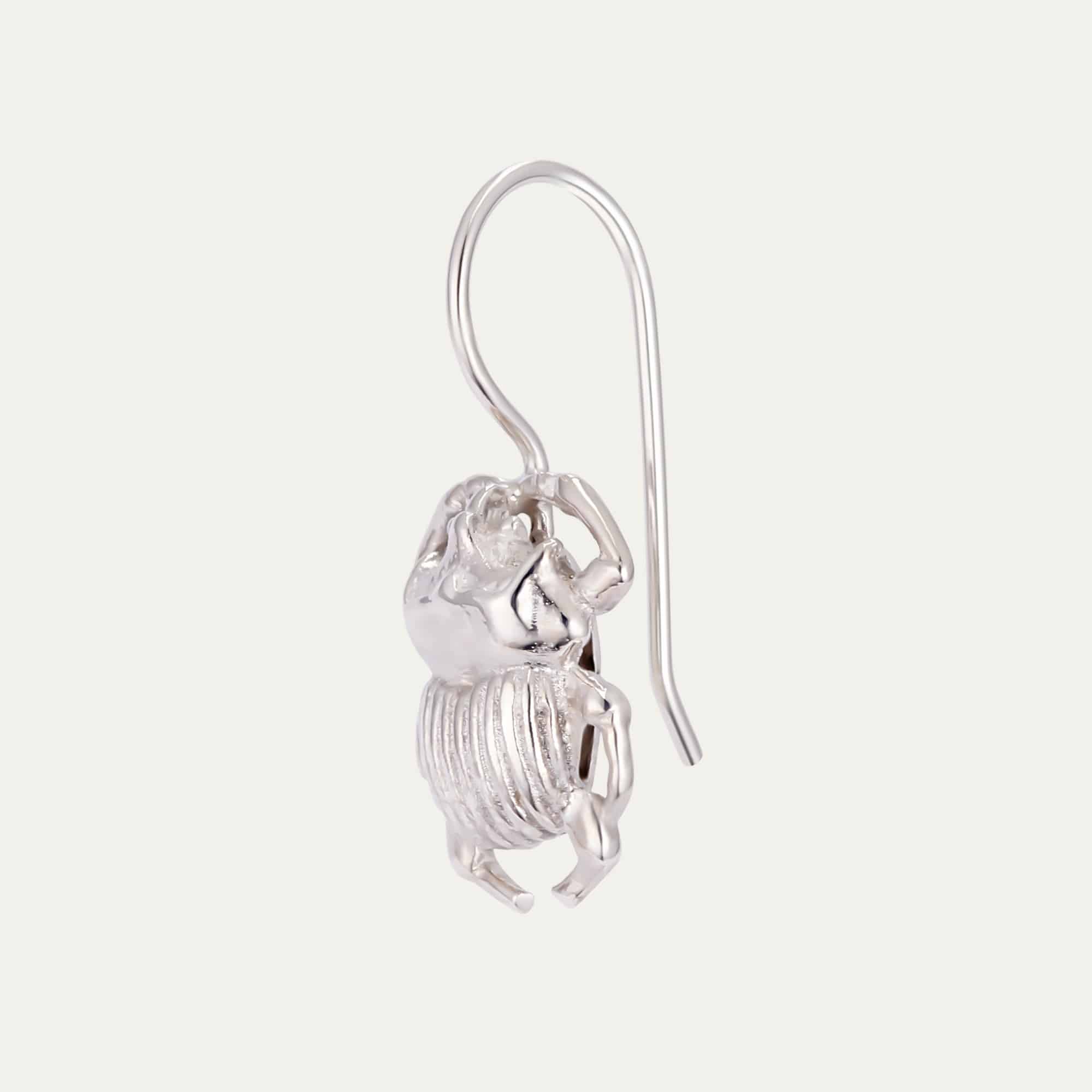 Claris-Virot_Earring_Beetle_silver_1