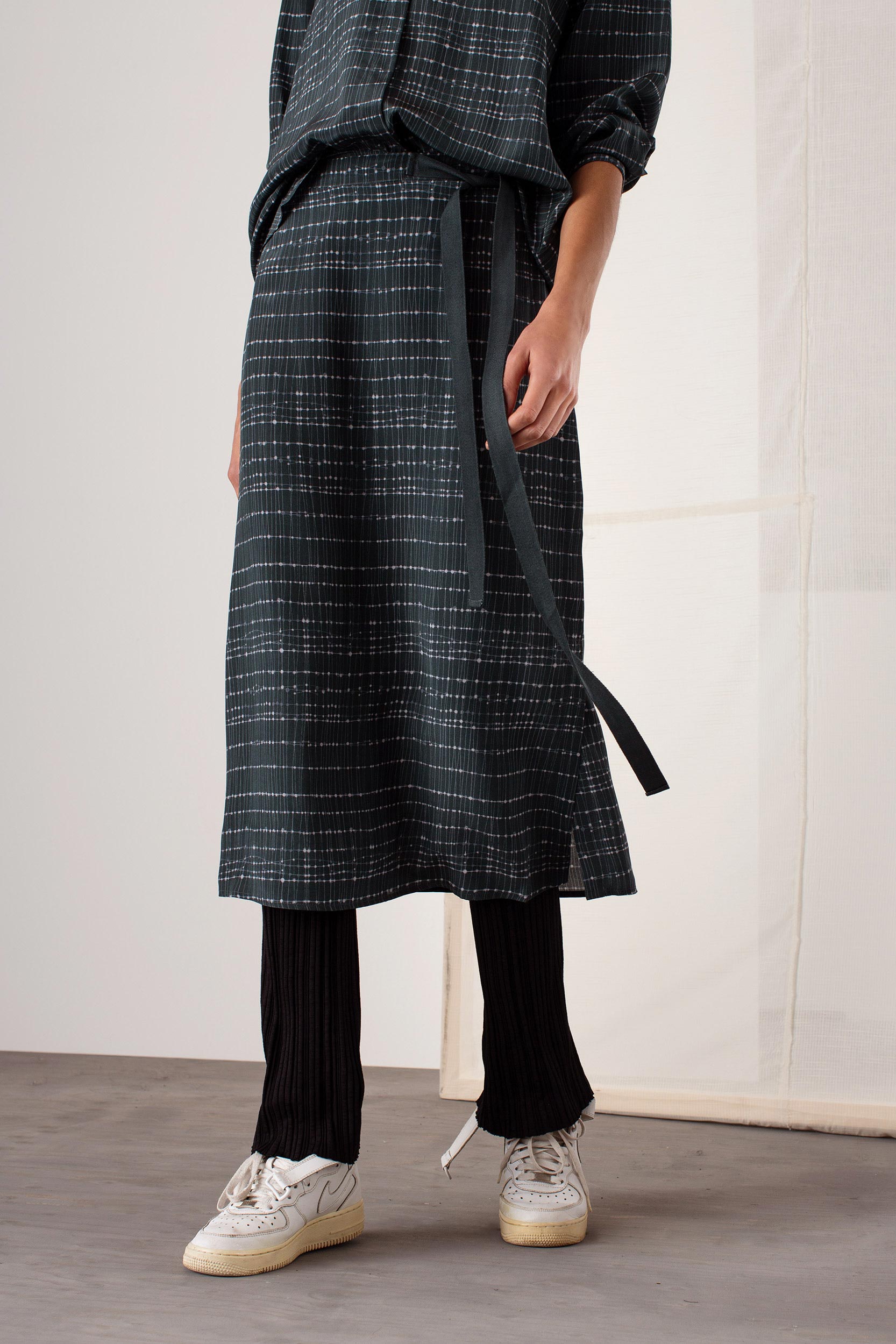 Humanoid_ALTA_skirt_1