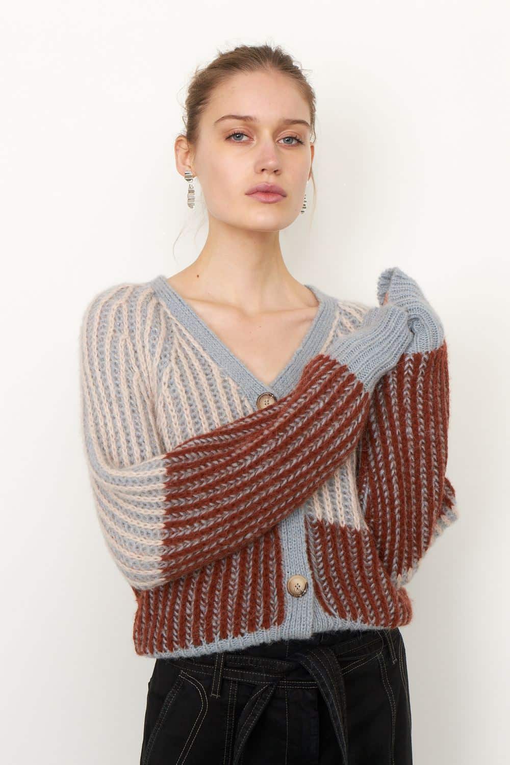 Second-Female_ROSINI_CARDIGAN_4