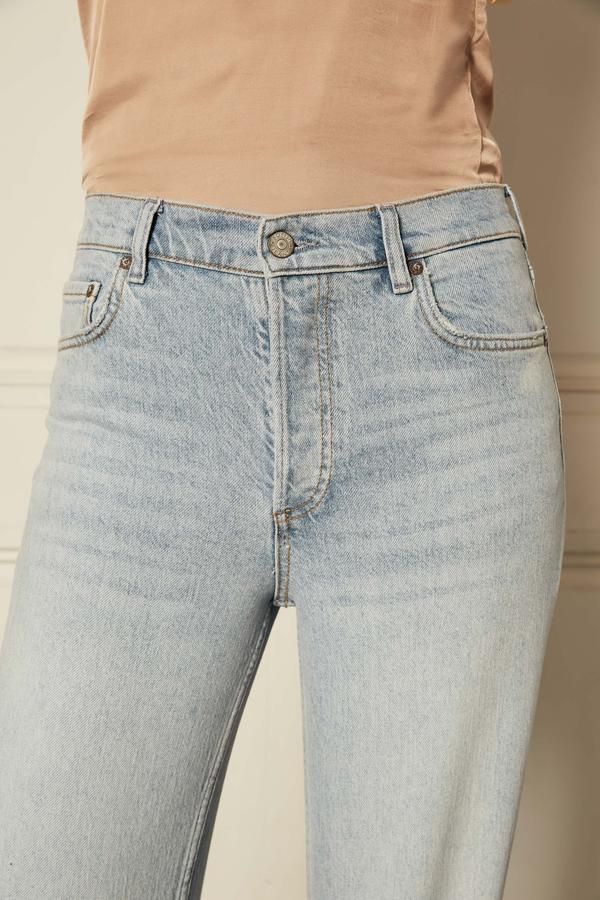 Boyish60ec85bdc4442960ec85bdc4775.4153823160ec85bdc4775_600x