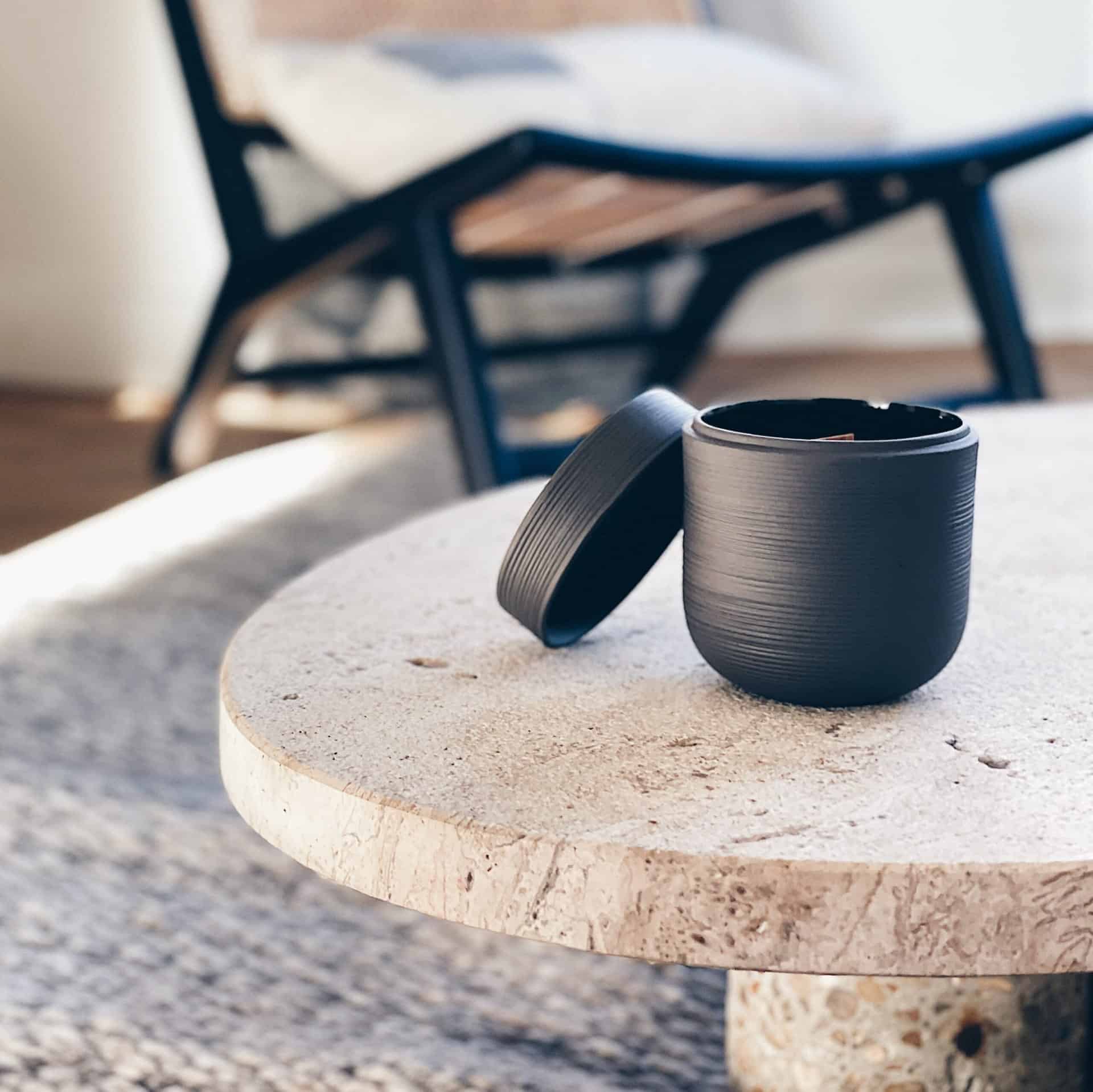 Paju-Design_lines-grey_candle_1
