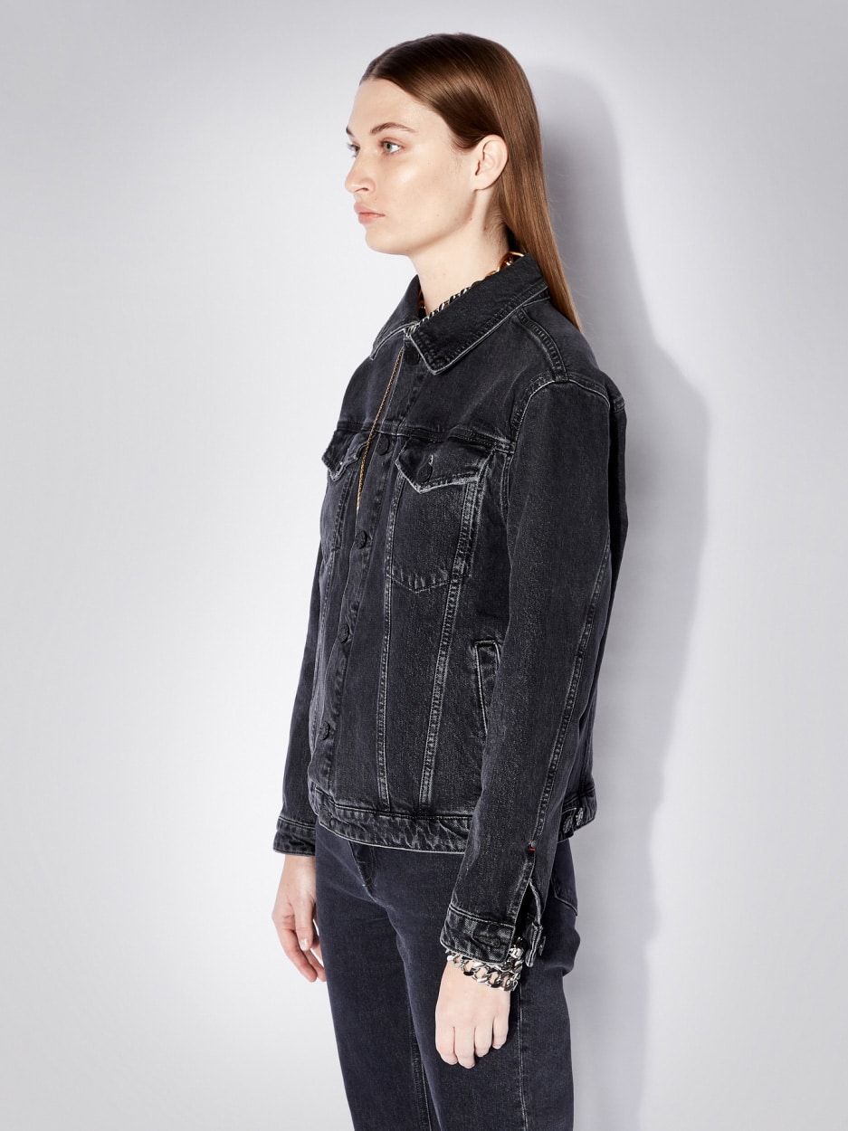 Zoe-Karssen_Hold-Up-Denim-Jacket_Charcoal_1