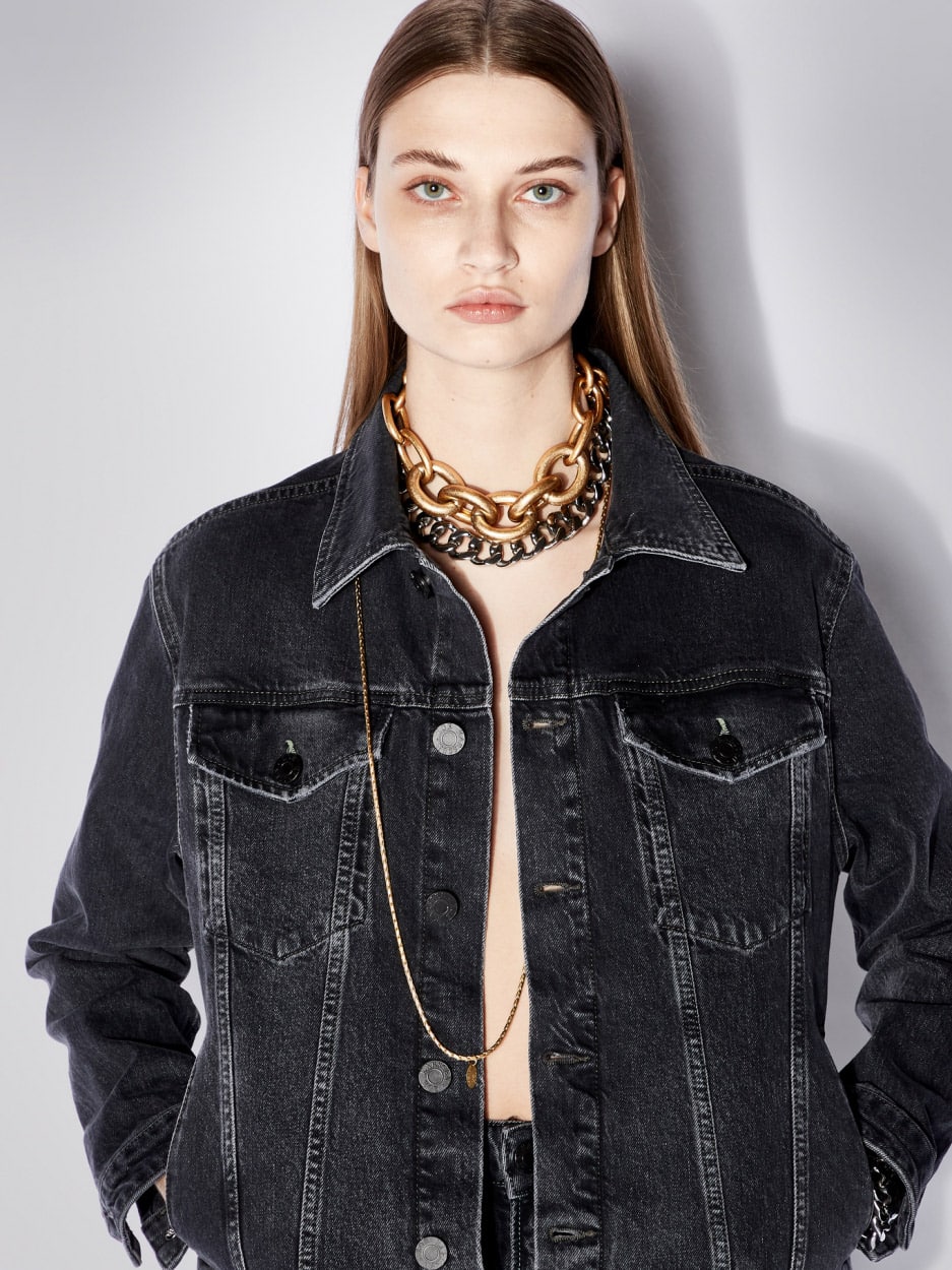 Zoe-Karssen_Hold-Up-Denim-Jacket_Charcoal_3