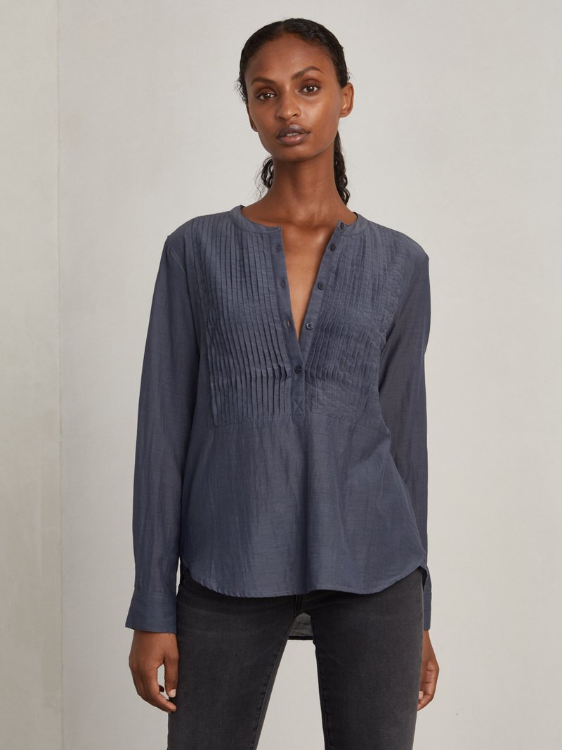 6713_0ded5adb14-10000300_leetuxblouse_greenslate_frontcrop-800