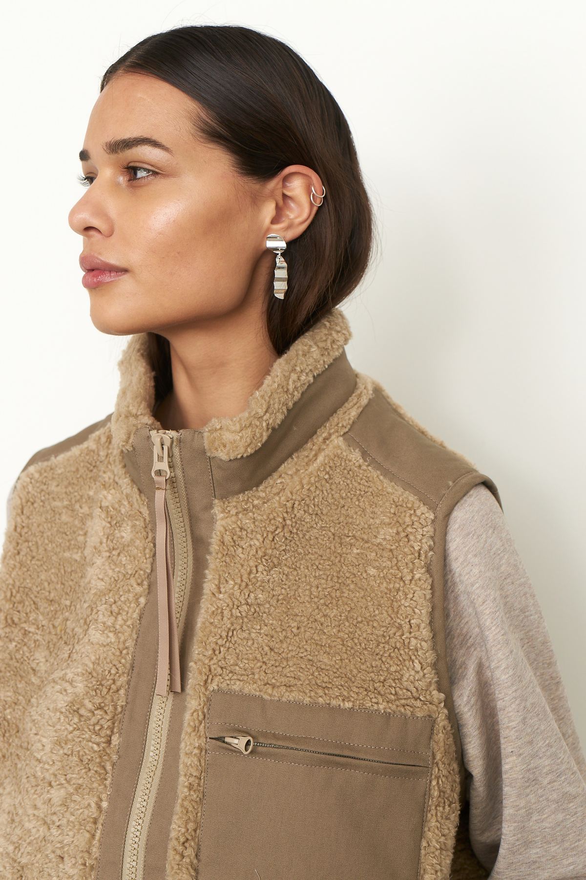 SecondFemale_Krizian-waistcoat_3