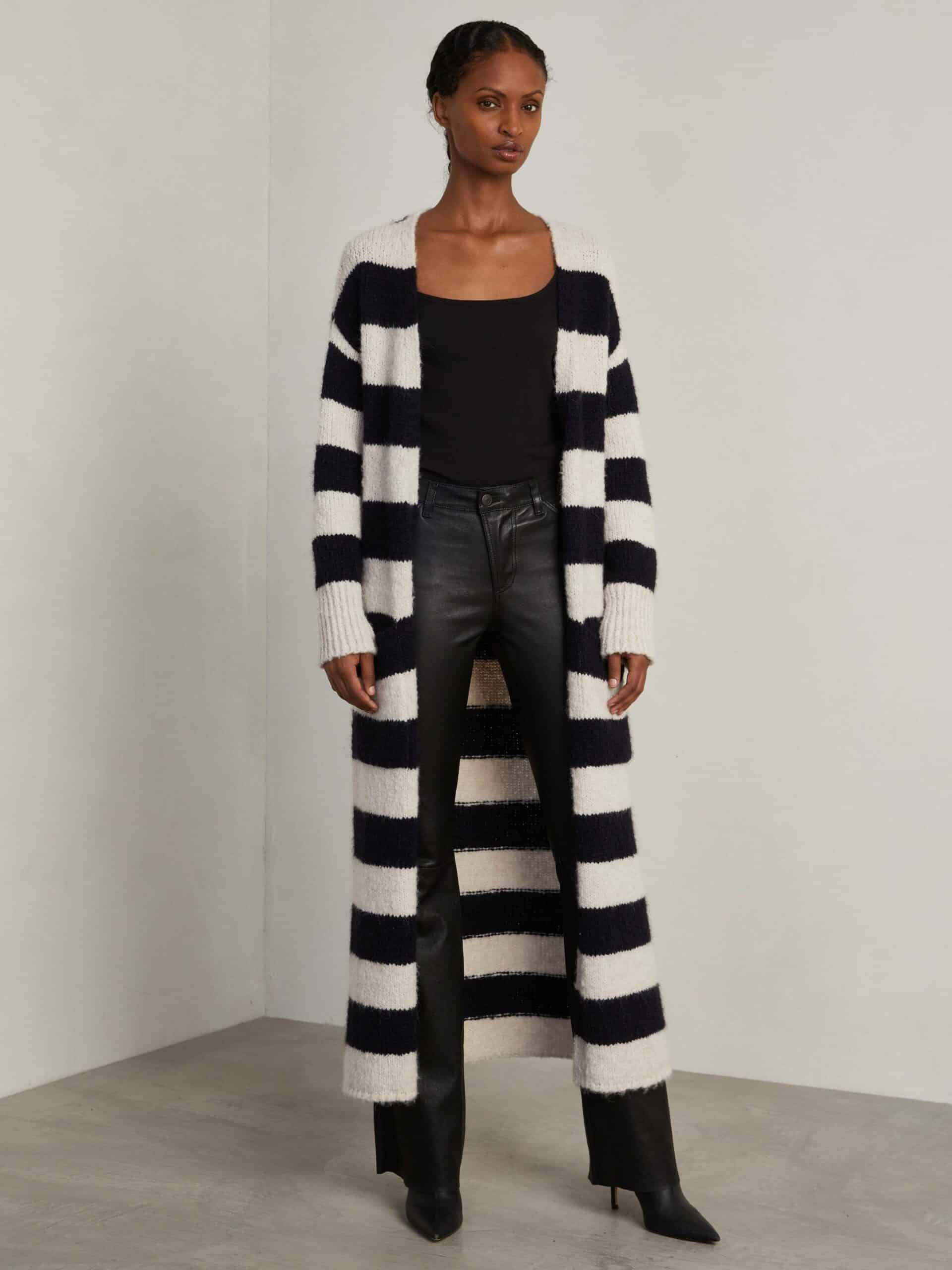 6787_cb39223f32-10000339_deanlongcardigan_sand-darkchicbluestripe_front4-2400
