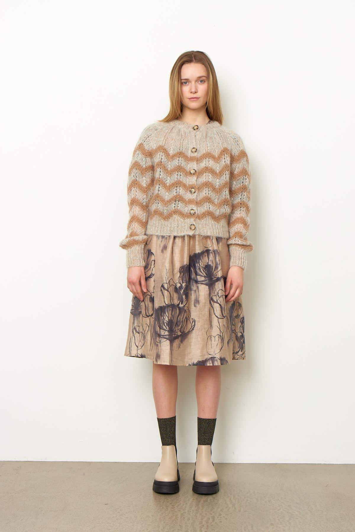 Second-Female_JULIETTE-CARDIGAN_4