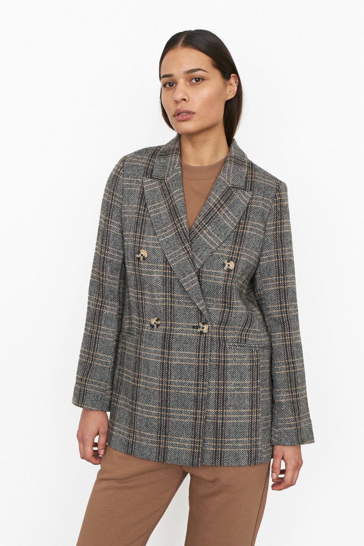 SecondFemale_Cesina-blazer_2