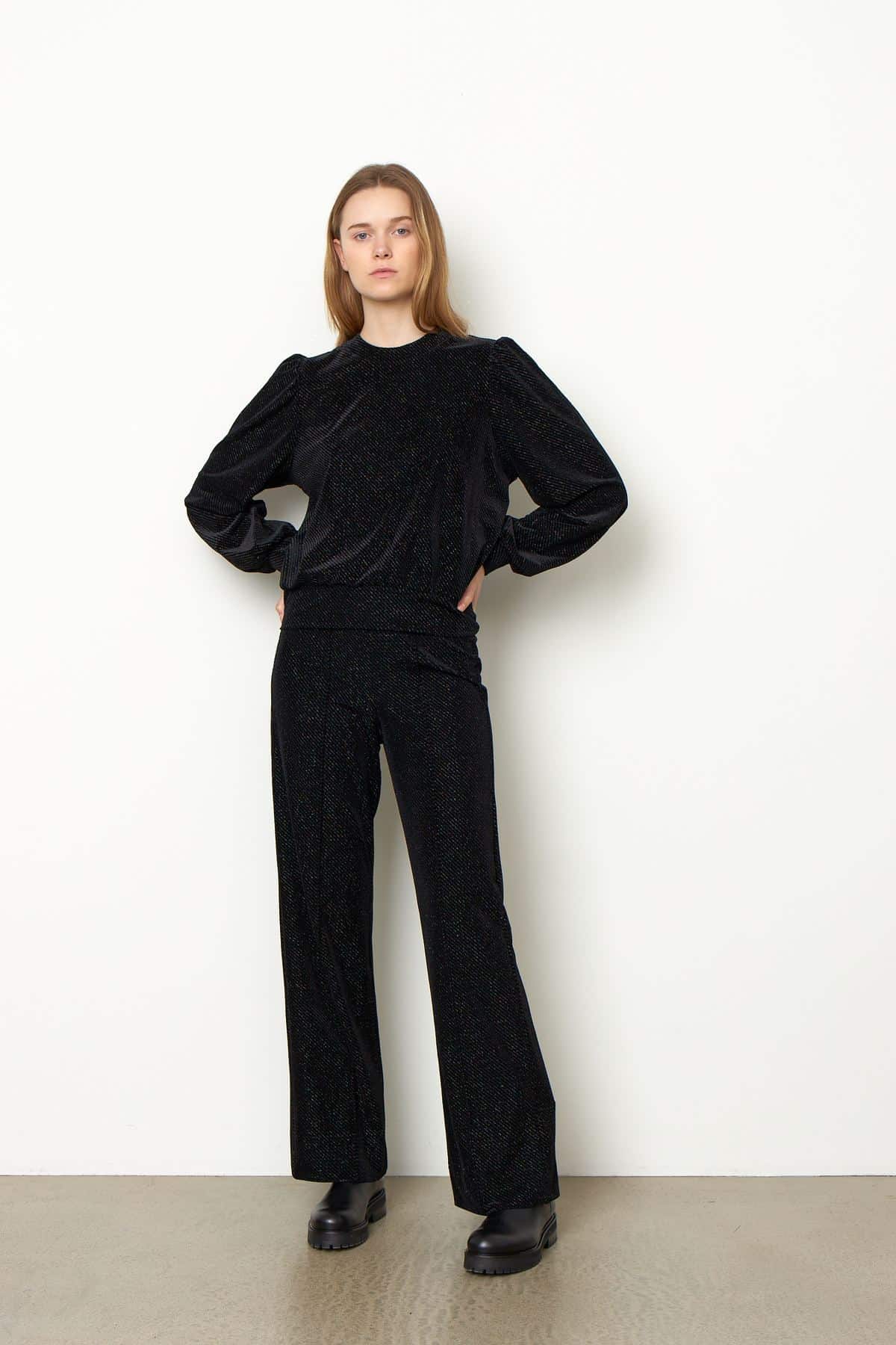 Second-Female_Sacha-pants_2