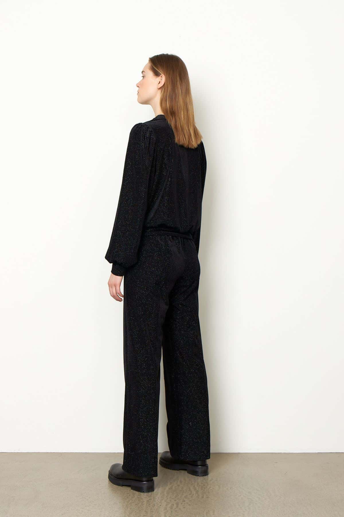 Second-Female_Sacha-pants_4