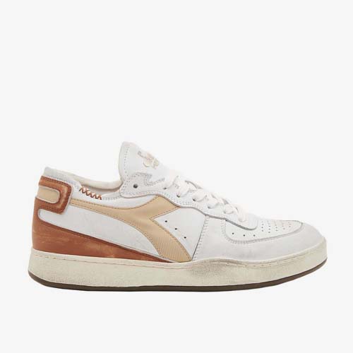 Diadora