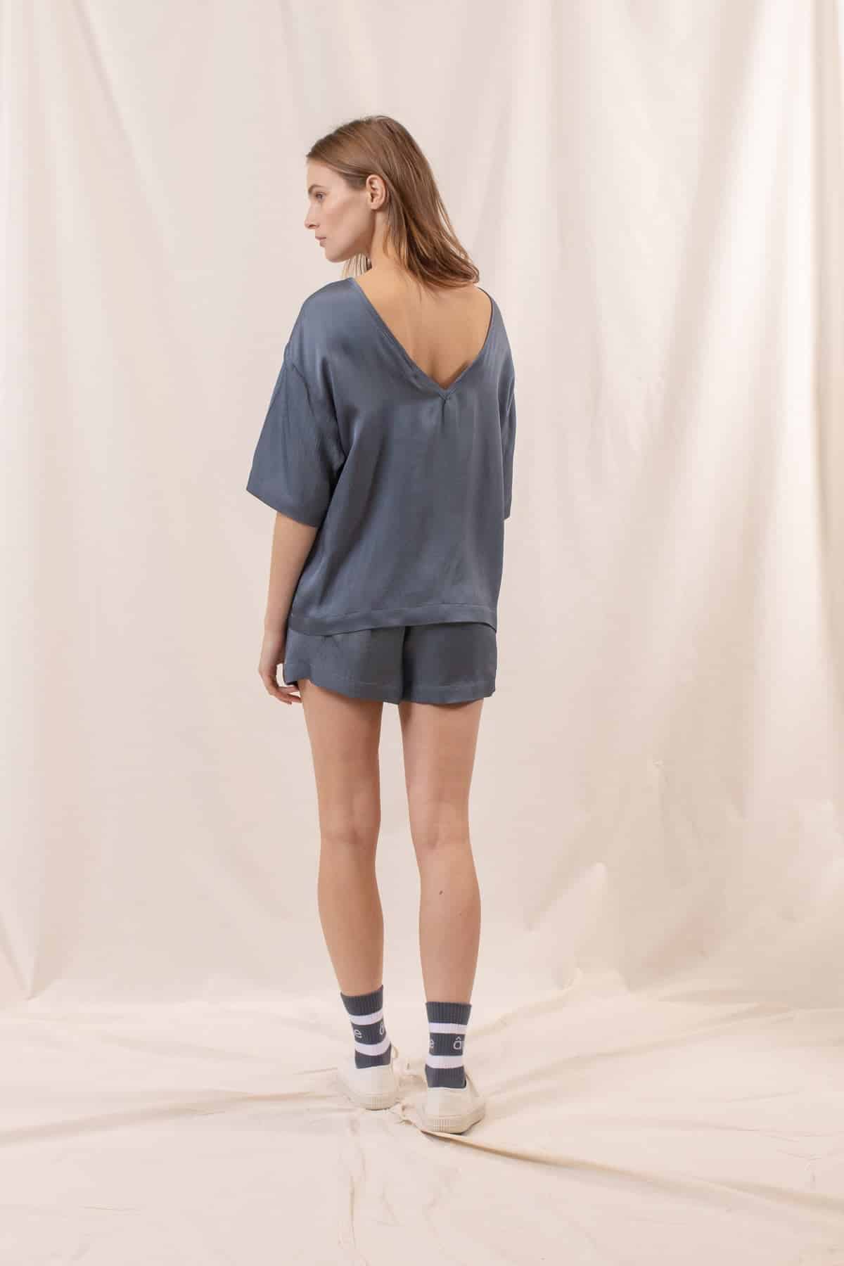 Ame_FLYNN_Blue-mirage_2