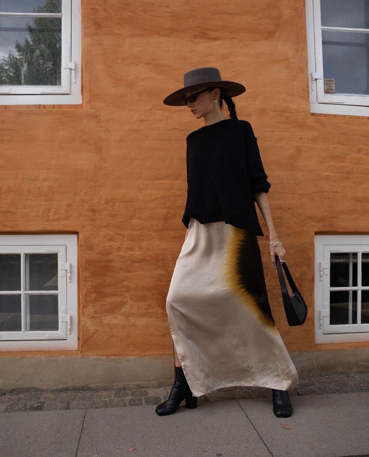 Rabens-saloner_Tamara-eclipse-skirt_3