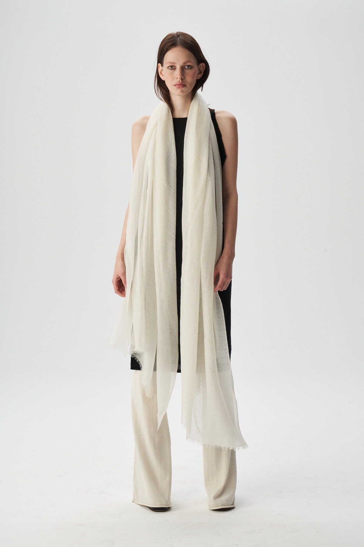 SO-GOOD-To_Wear_ROMA-Scarf-NATURAL_2