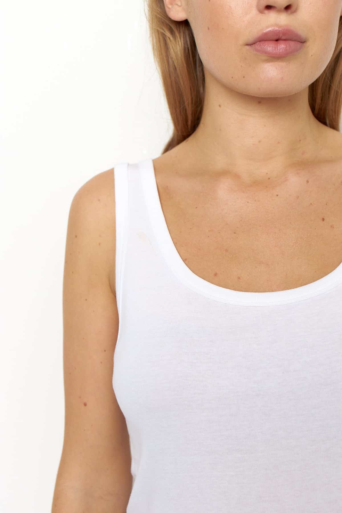 Second-Female_Ambra-tanktop_white_4