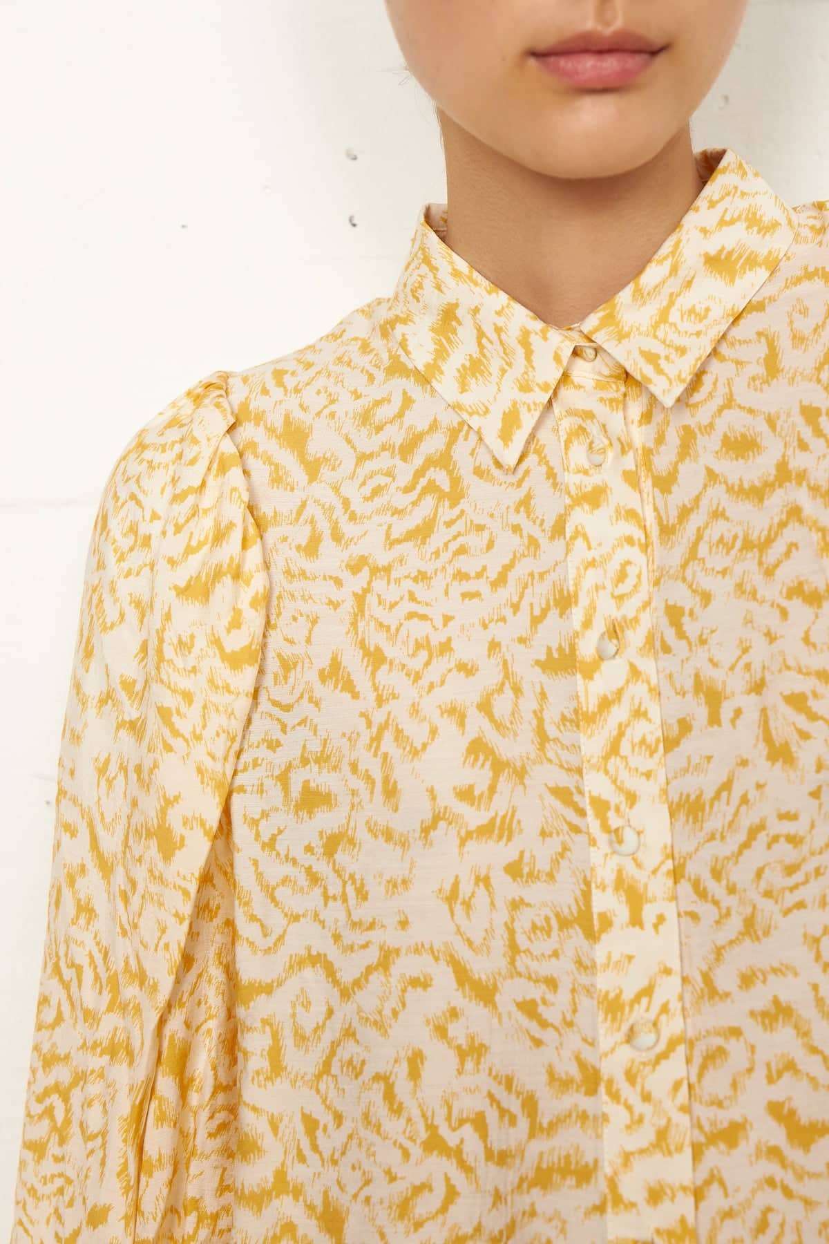 Second-Female_belladonna-shirt_2