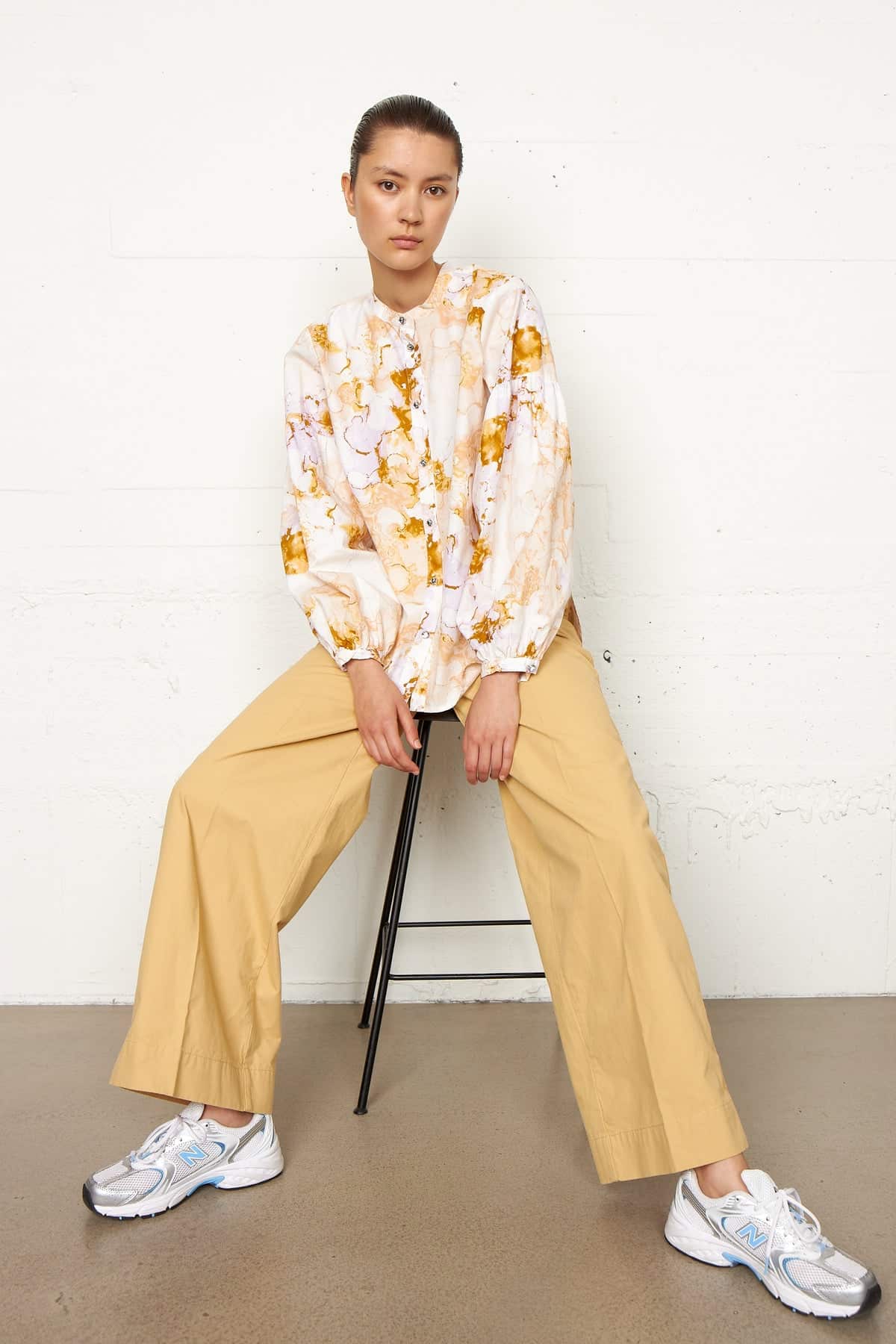 Second-Female_lica-shirt_3