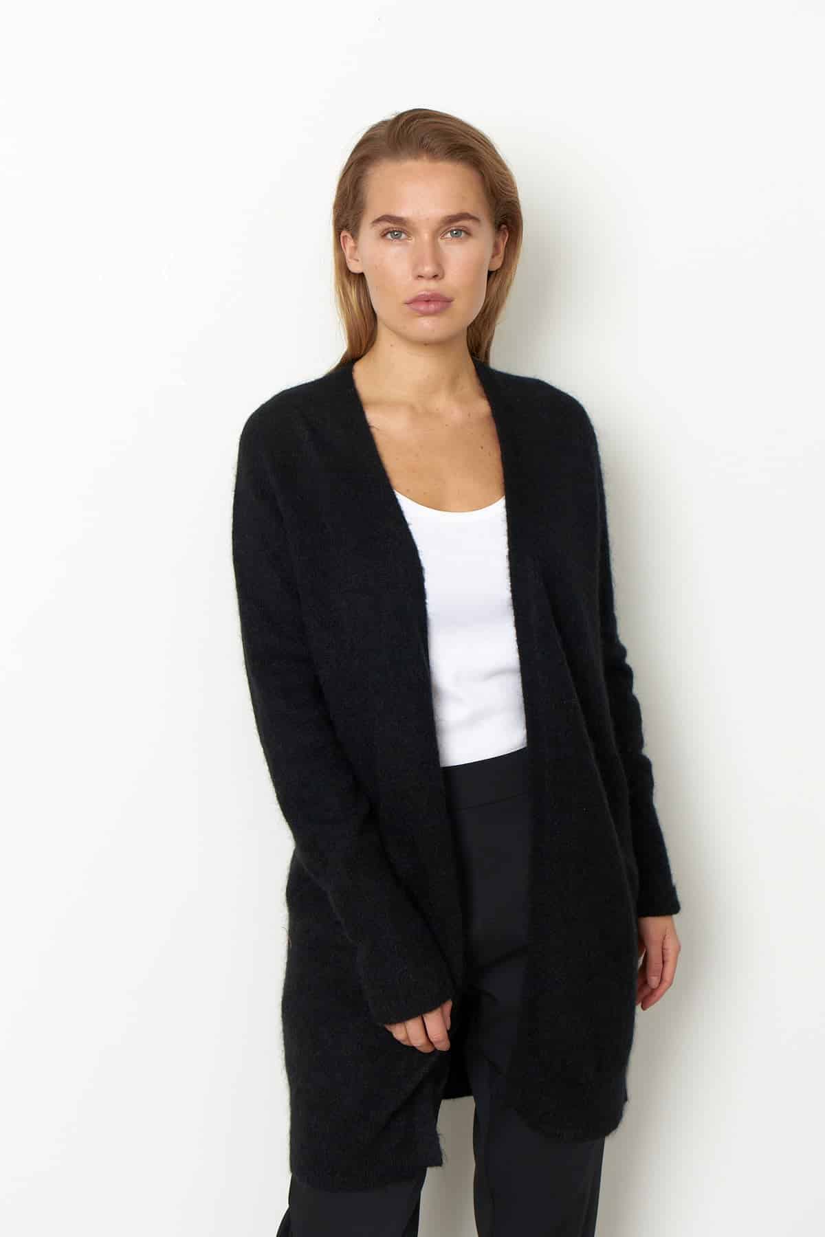 Second-female_Brook-knit-cape_black_1