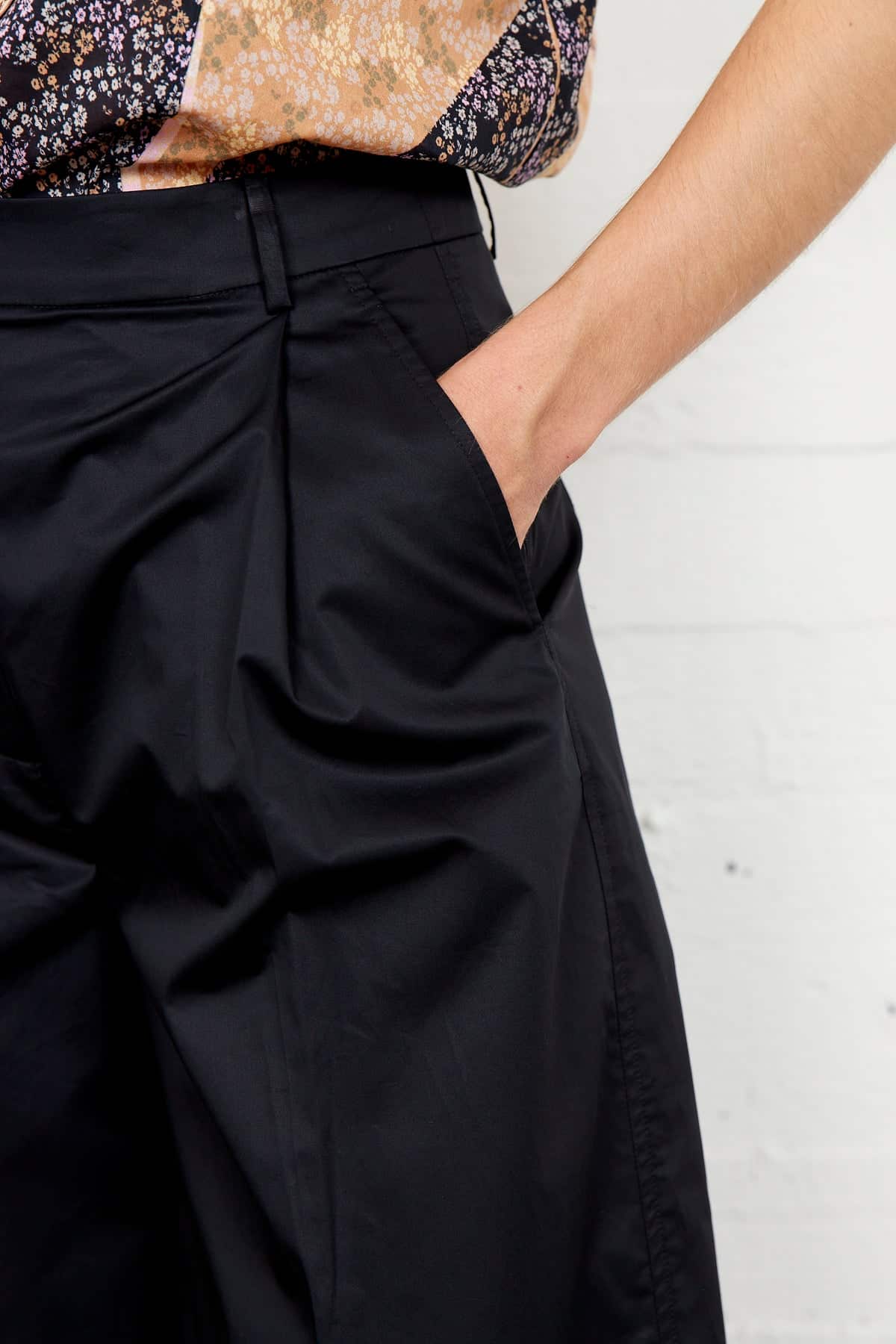 Secxond_Feamale_SIREN_TROUSERS_3